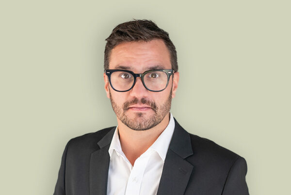 Headshot_Simon Beer_788x514